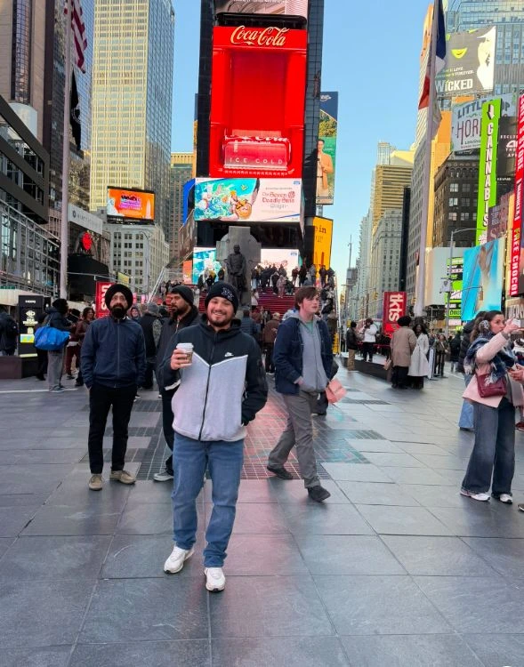 Luiz André na Times Square
